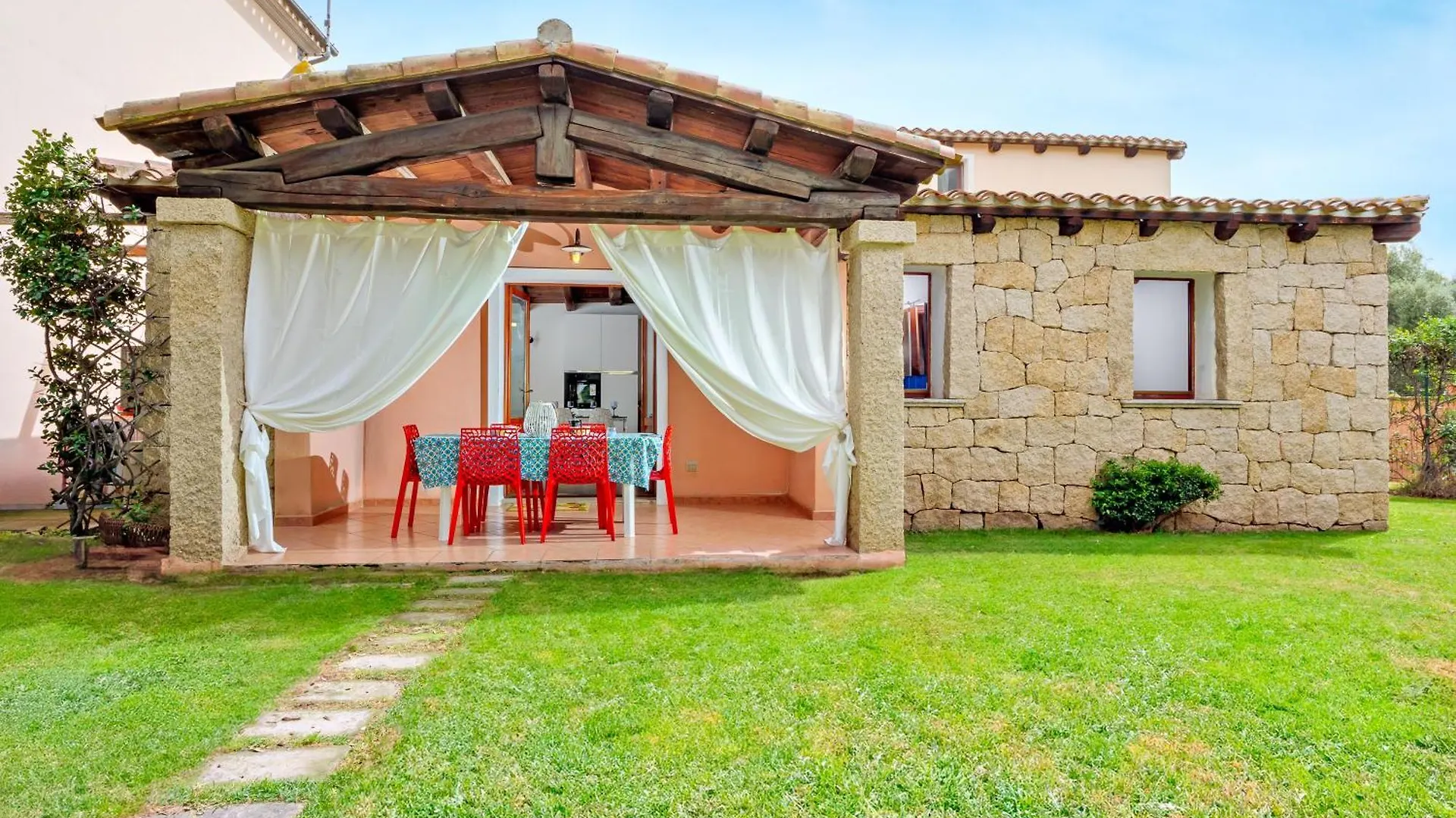 Villa Quattro Cuori Сан-Теодоро 0*,
